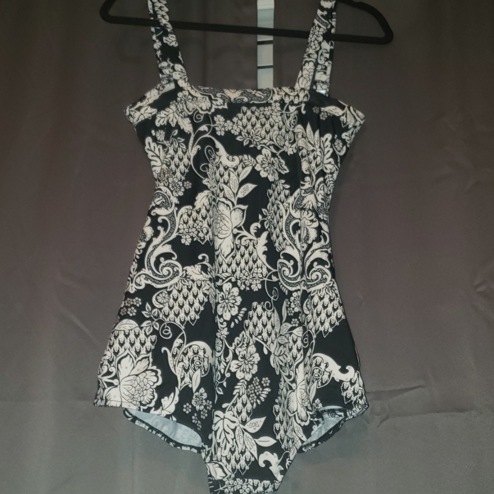 Floral Swimsuit - Picture 3 of 4